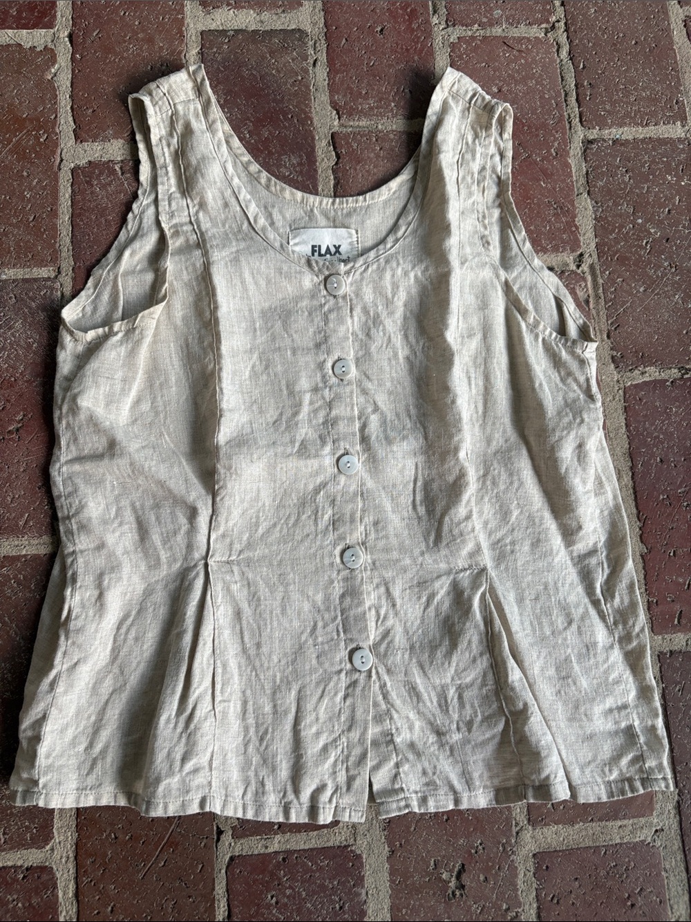 Flax Linen Sleevless Button Down Top - Picture 4 of 7